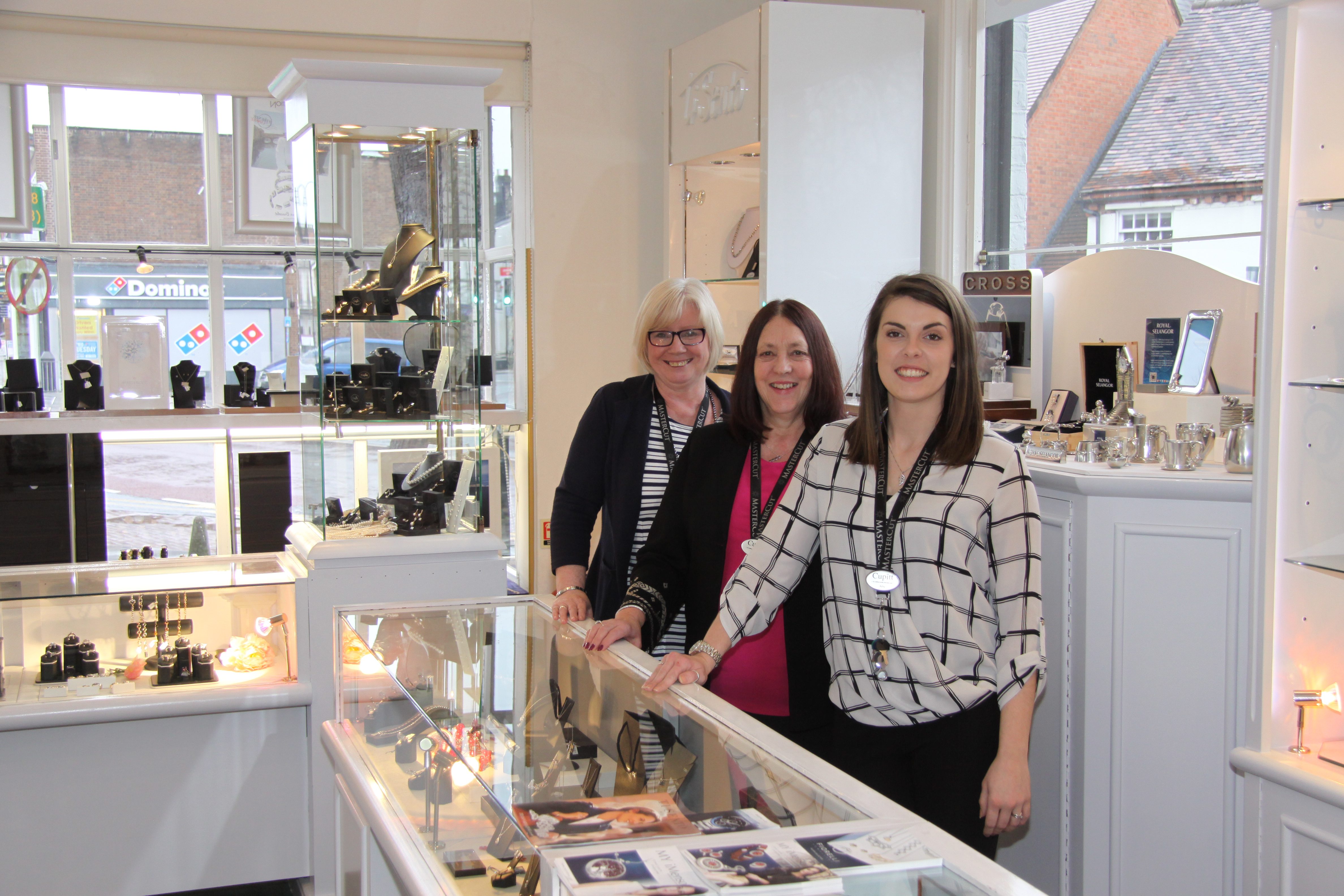 l-r-sales-assistants-fran-meylan-ros-tranter-and-amy-franklin-shop-manager_1703